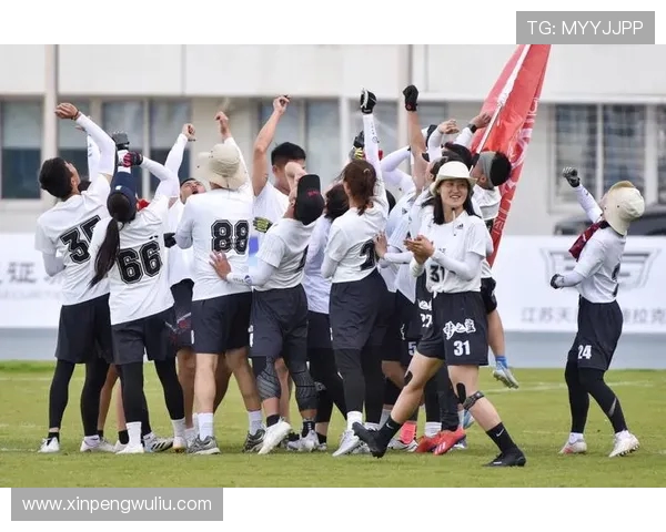 赛后分析:上海飞盘队与重庆飞盘队实力对比与战术探讨